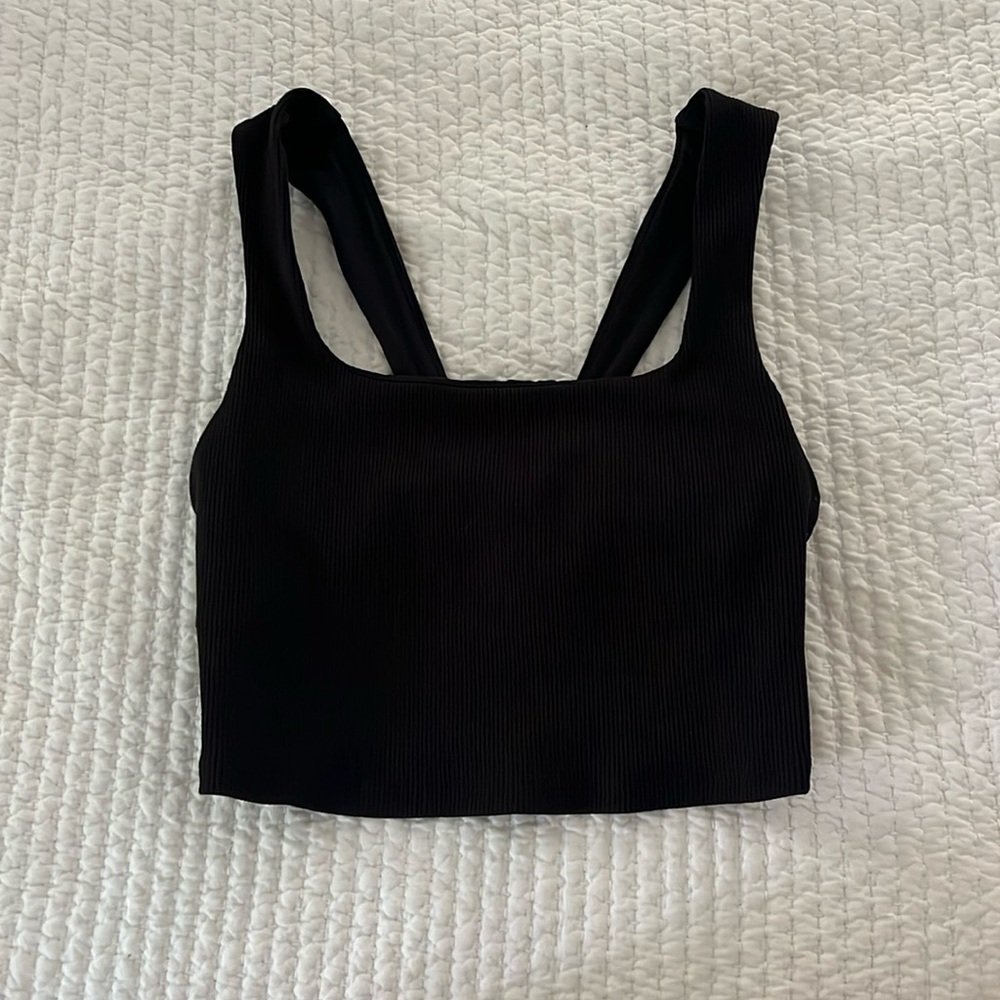 Alo black workout tank